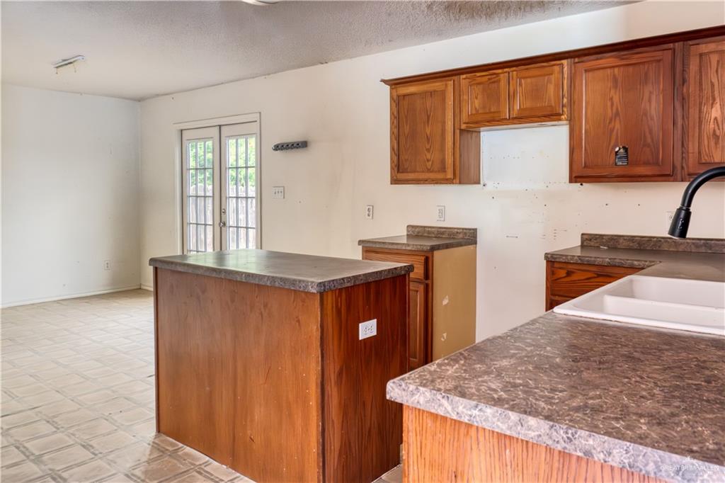 3208 Providence Avenue, McAllen