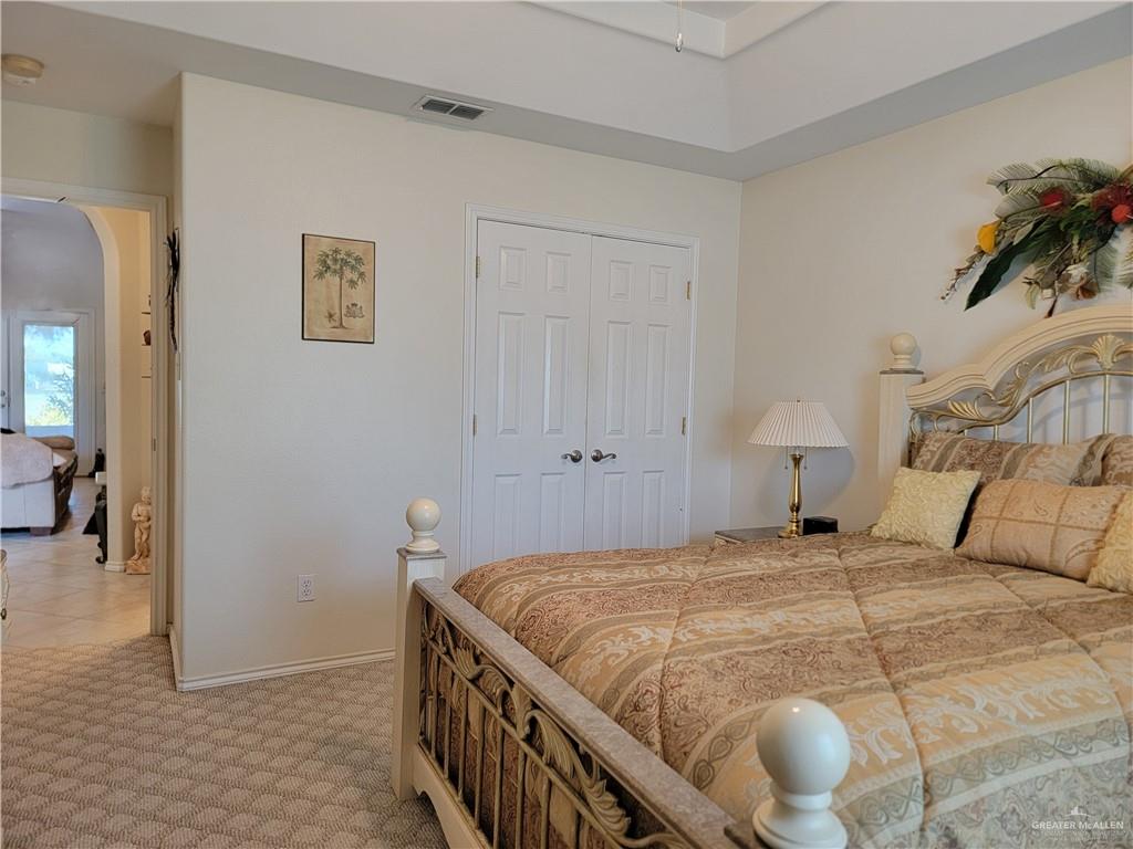 3319 Country Club Drive N