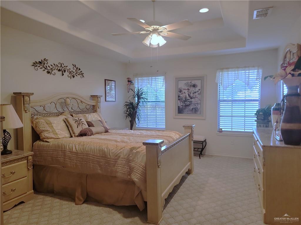 3319 Country Club Drive N