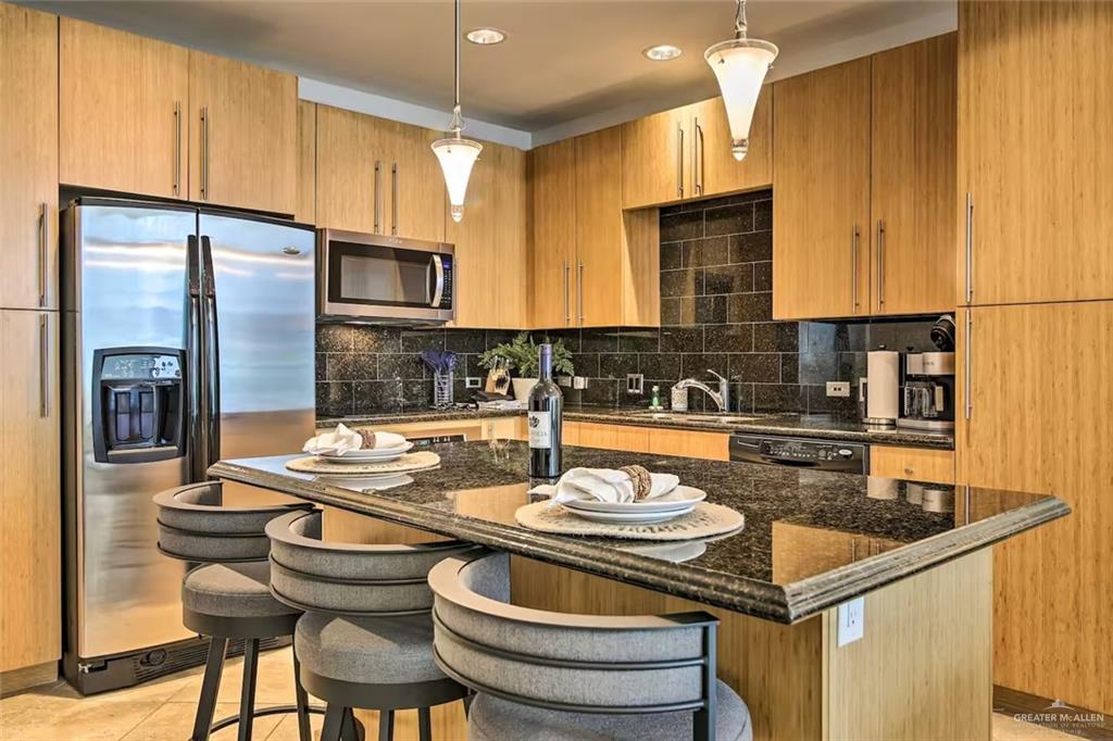 310 Padre Boulevard # 1402