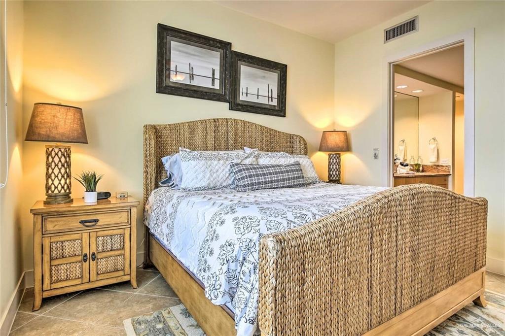 310 Padre Boulevard # 1402