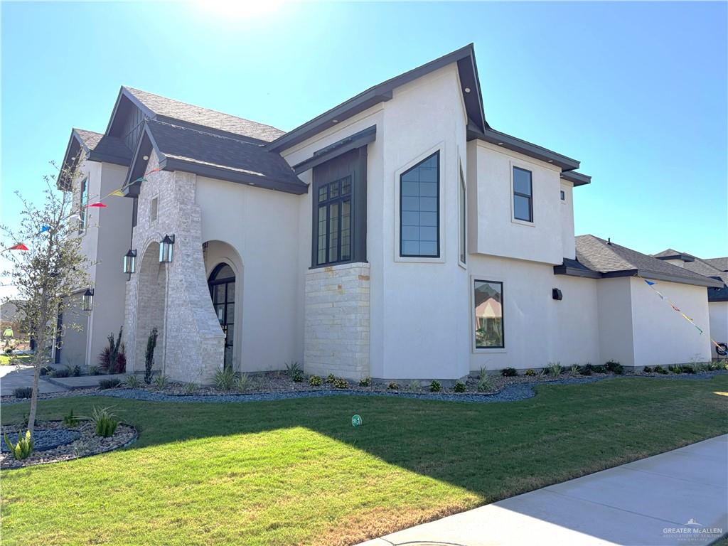 2700 E Giorgio Drive