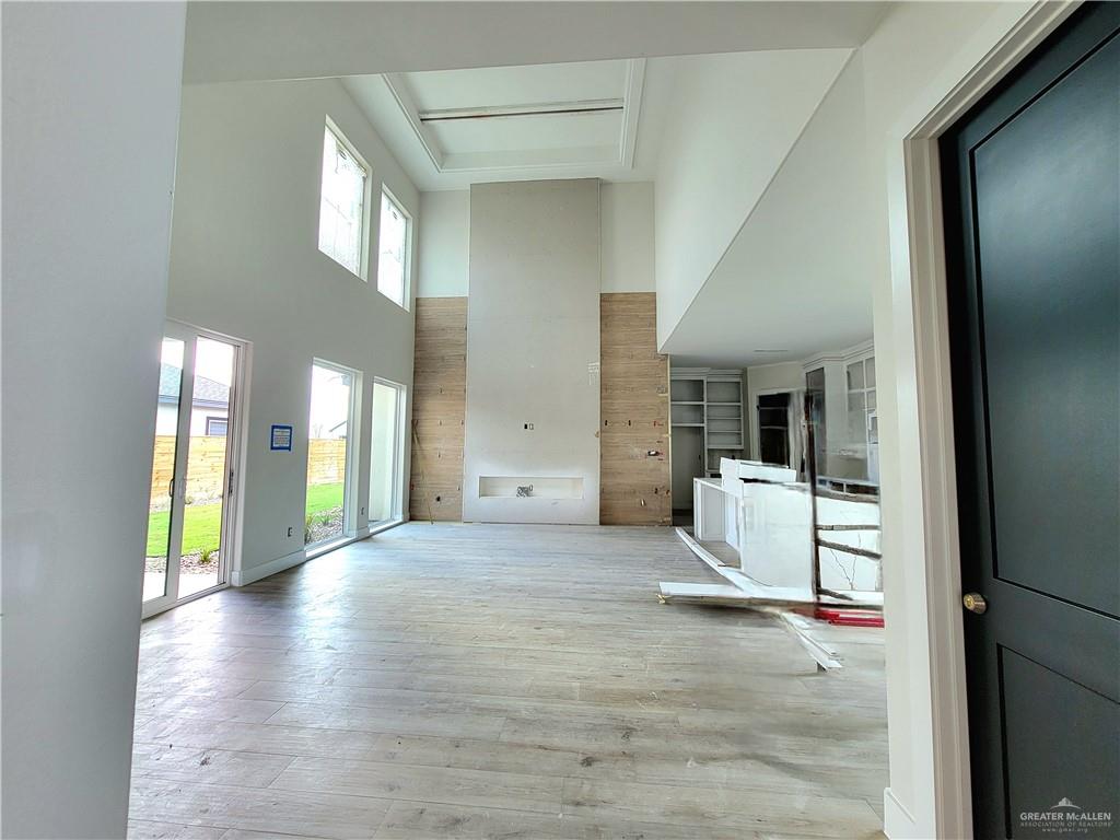 2700 E Giorgio Drive