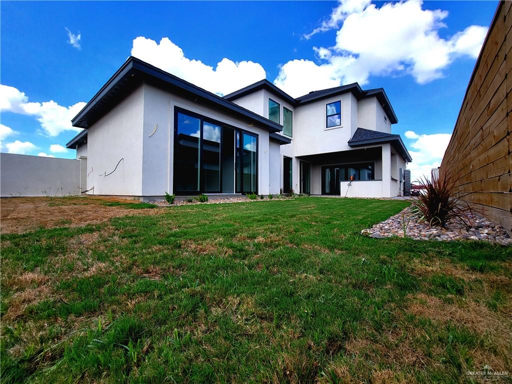 2700 E Giorgio Drive