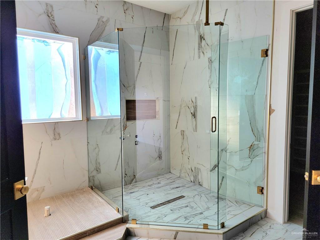 2700 E Giorgio Drive