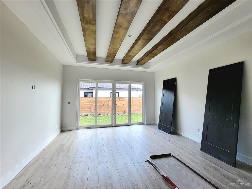 2700 E Giorgio Drive