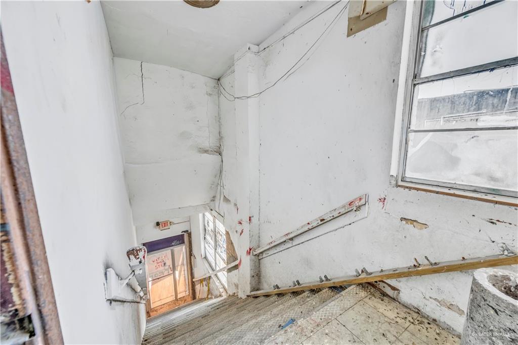 120 S Broadway Street, McAllen