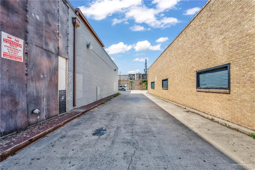 120 S Broadway Street, McAllen