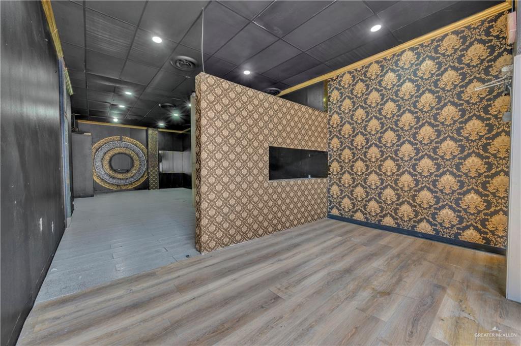 120 S Broadway Street, McAllen