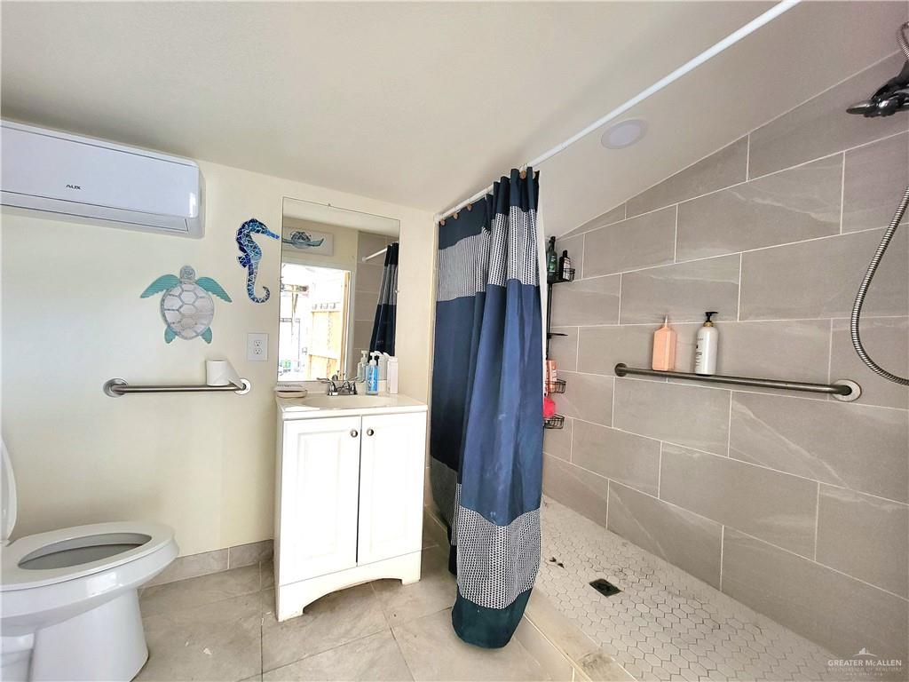 206 S Arroyo Boulevard