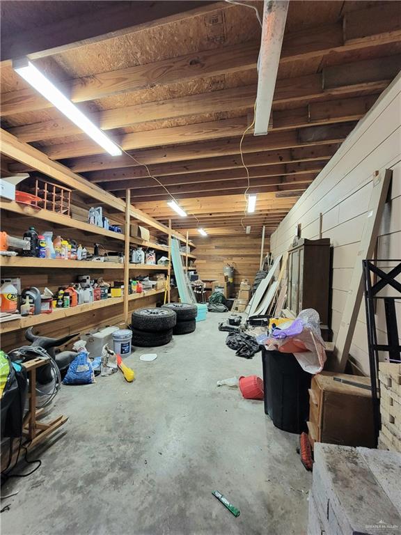 206 S Arroyo Boulevard