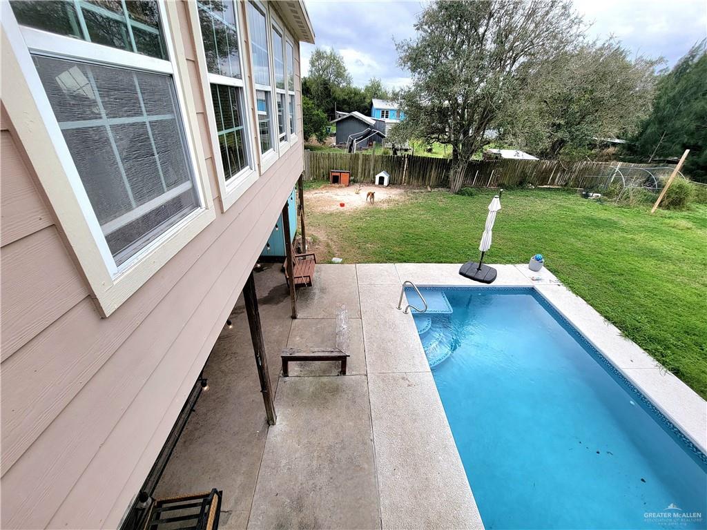 206 S Arroyo Boulevard