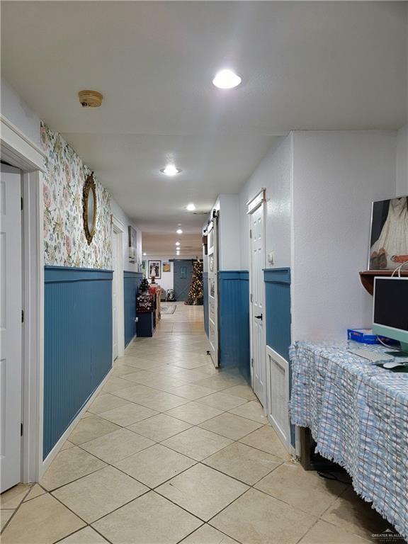 206 S Arroyo Boulevard