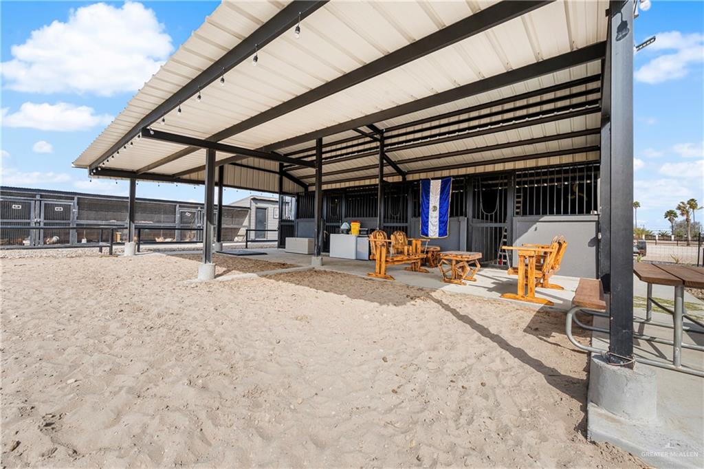 5501 Mile 8 1/2 Road