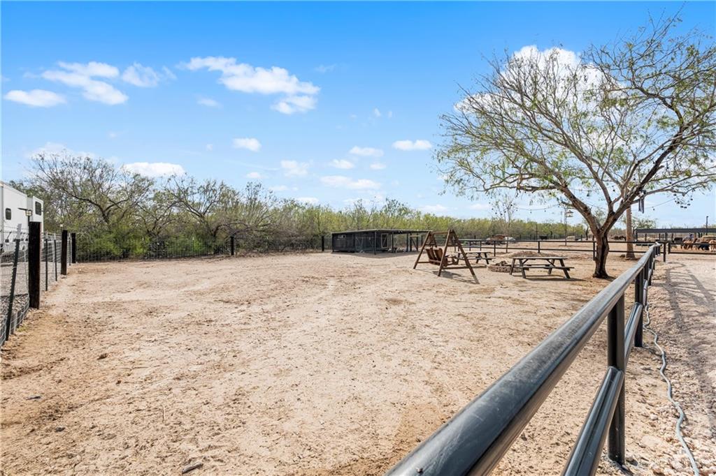 5501 Mile 8 1/2 Road