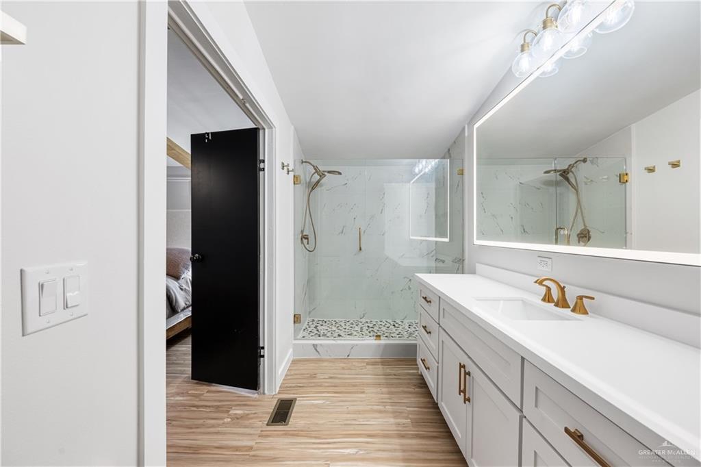 5501 Mile 8 1/2 Road