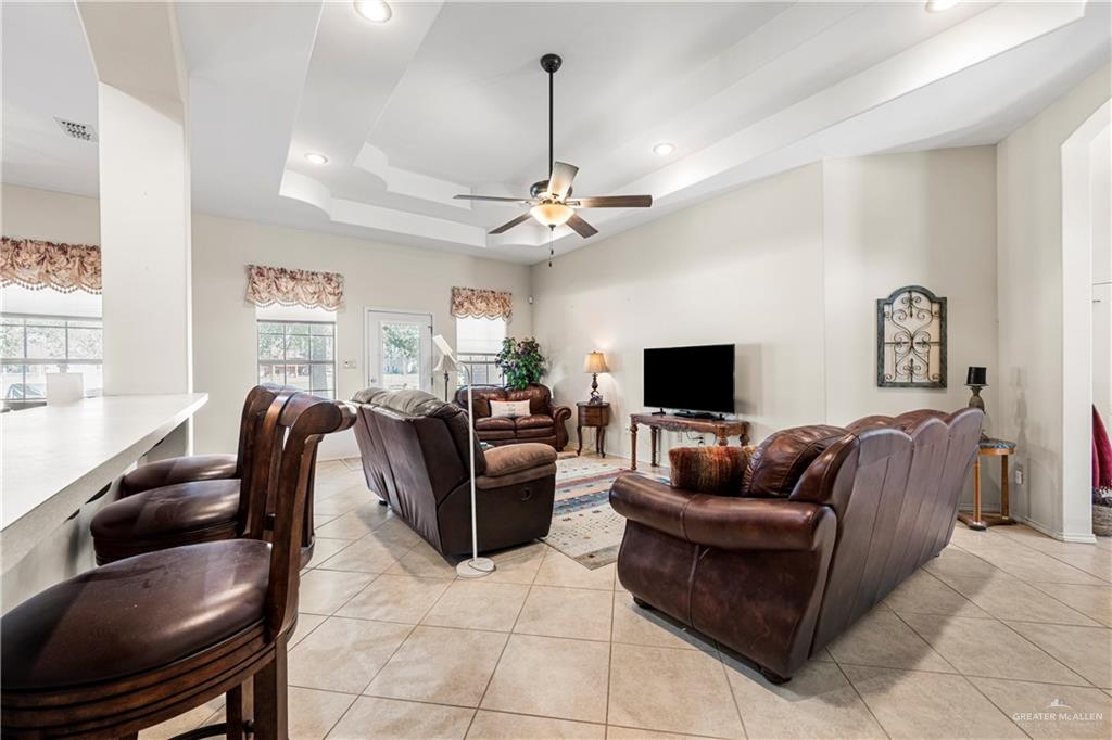 3525 Clubhouse Drive