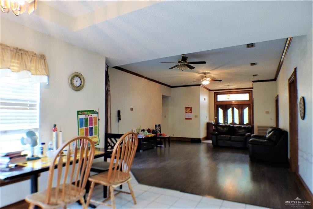 2901 Lakewood Court