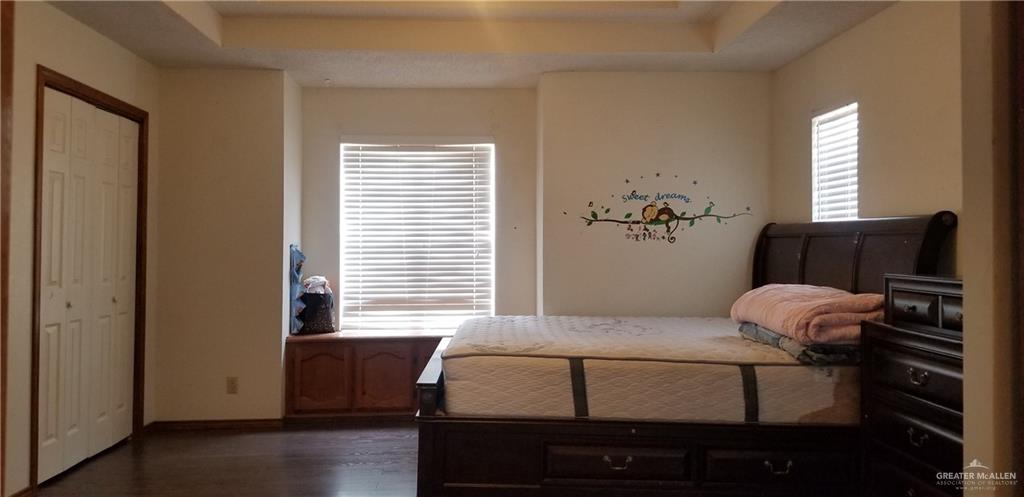 2901 Lakewood Court