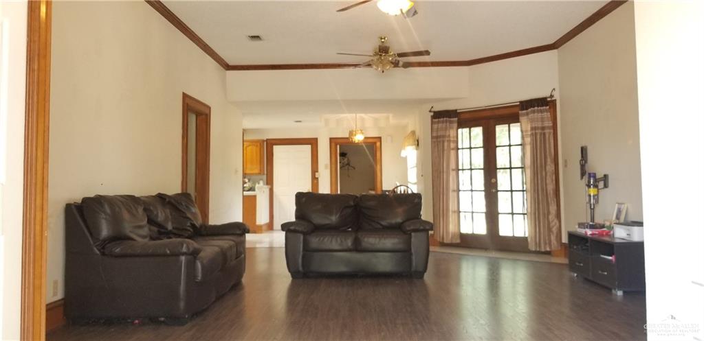 2901 Lakewood Court