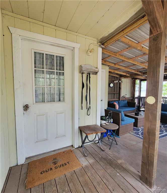 8544 Lago Vista Drive
