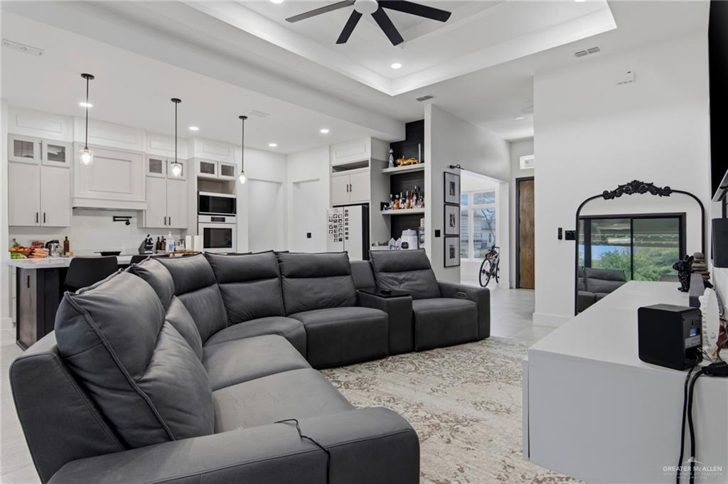 3313 Lazy Acres Road