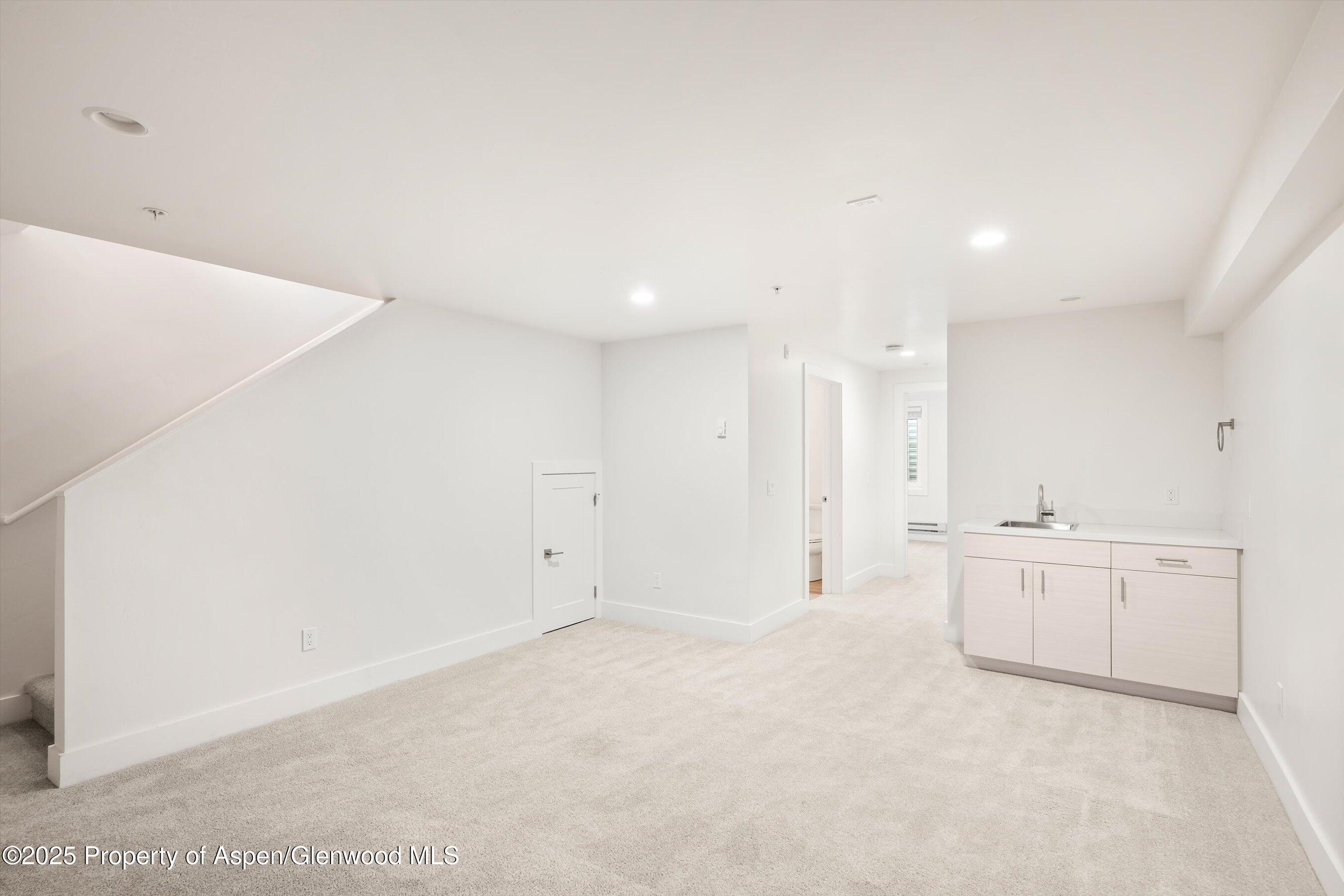 4244 Ripple Lane