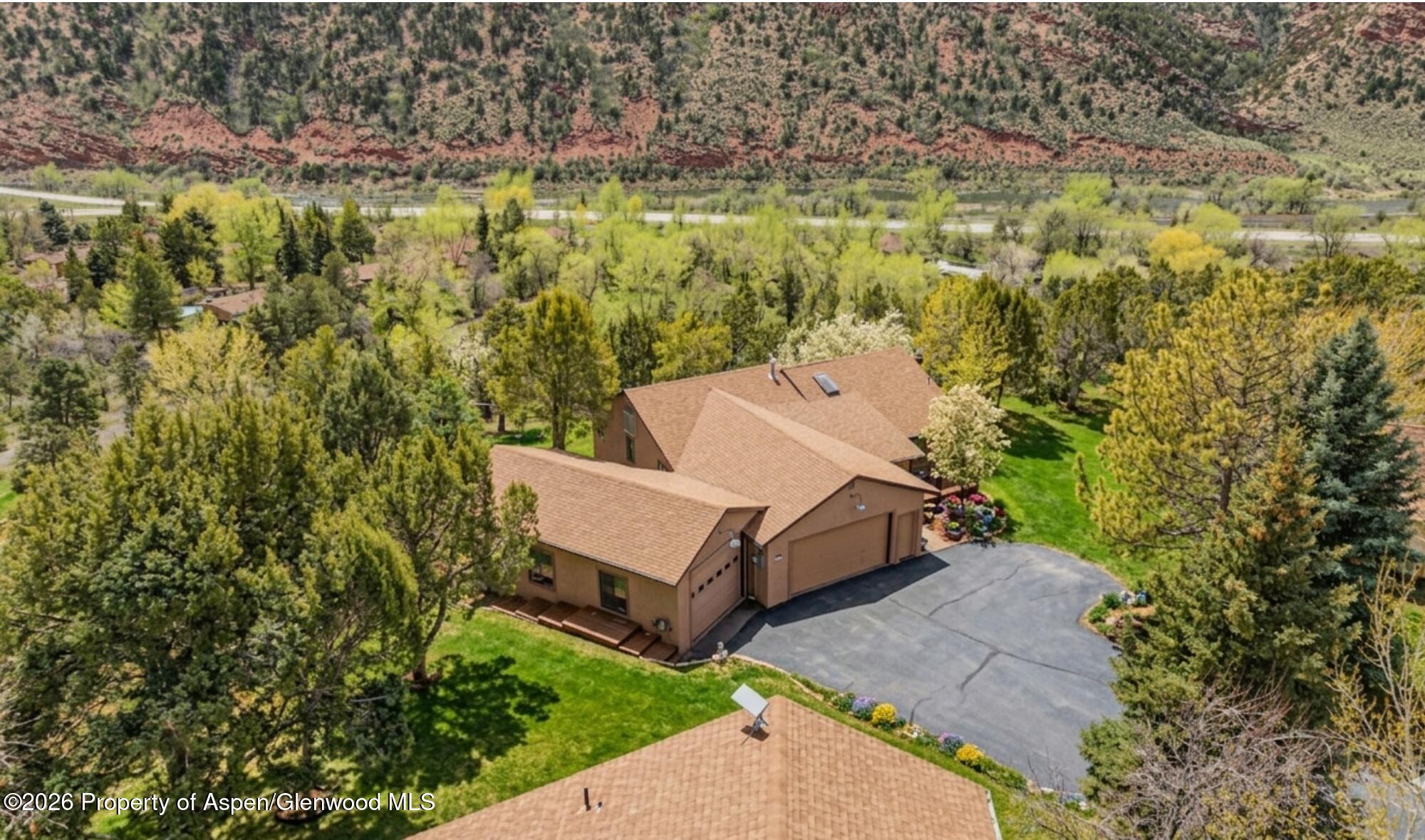 570 Canyon Creek Drive