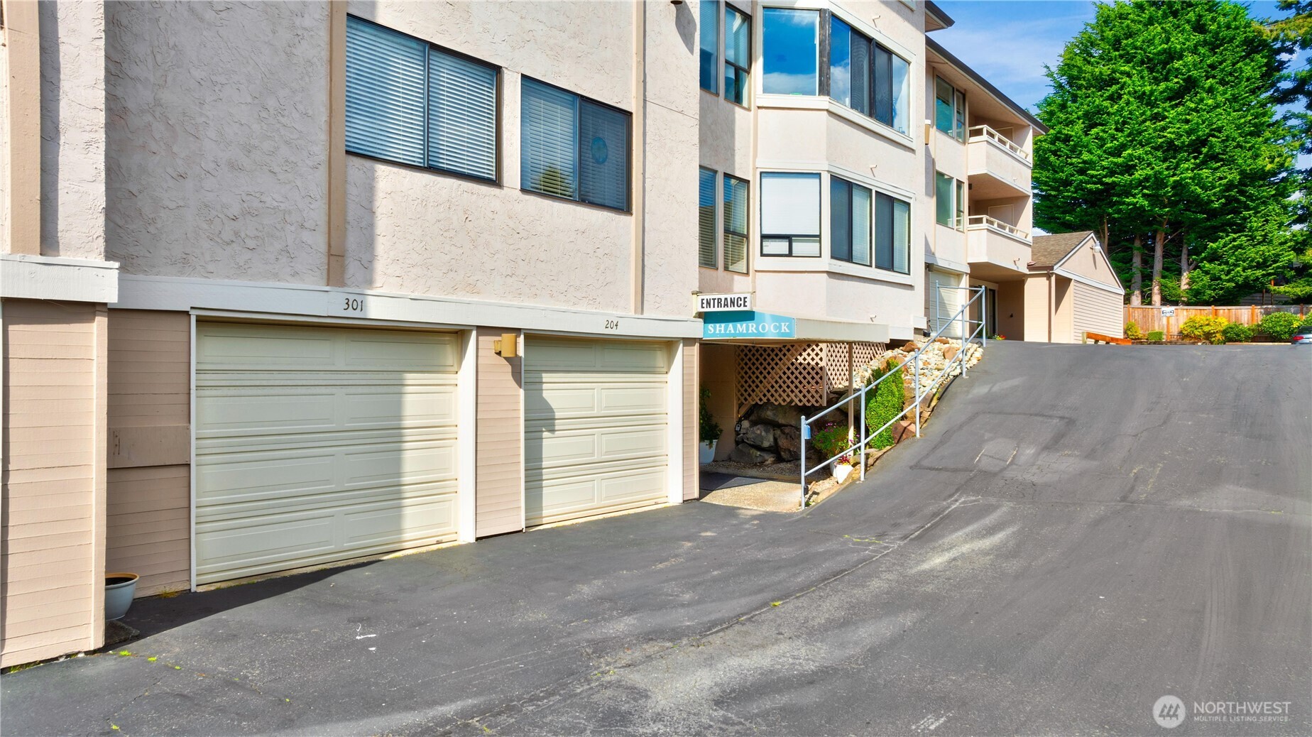 1113 5th Avenue S Unit: 301