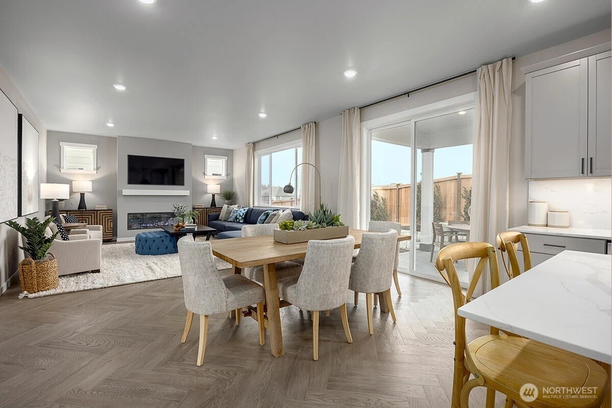 23730 35th Drive SE Unit: 43