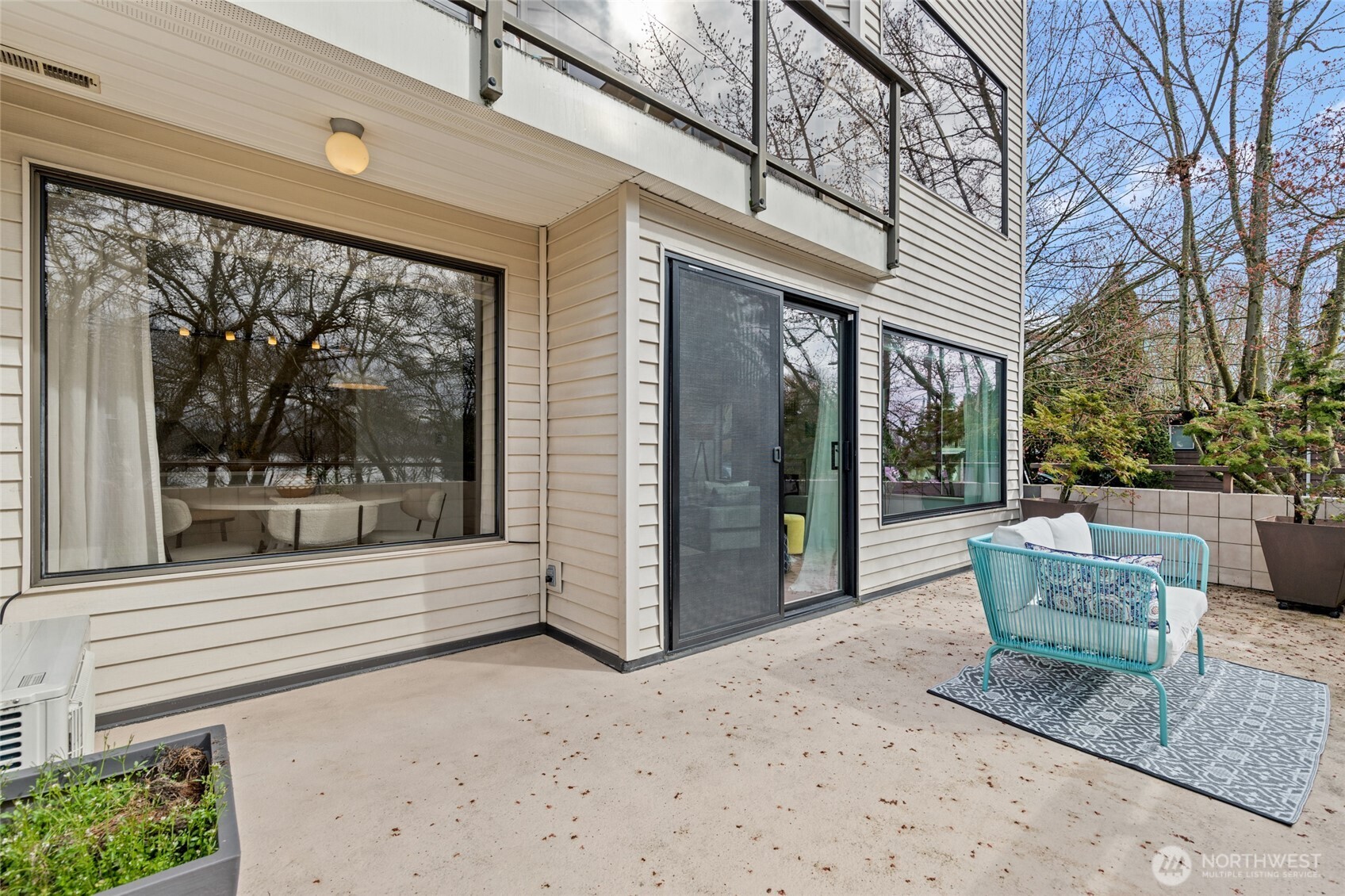 7850 Green Lake Drive N Unit: 101