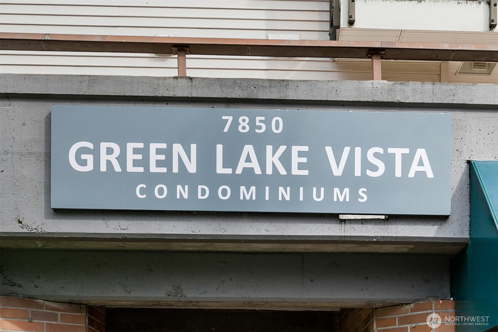 7850 Green Lake Drive N Unit: 101