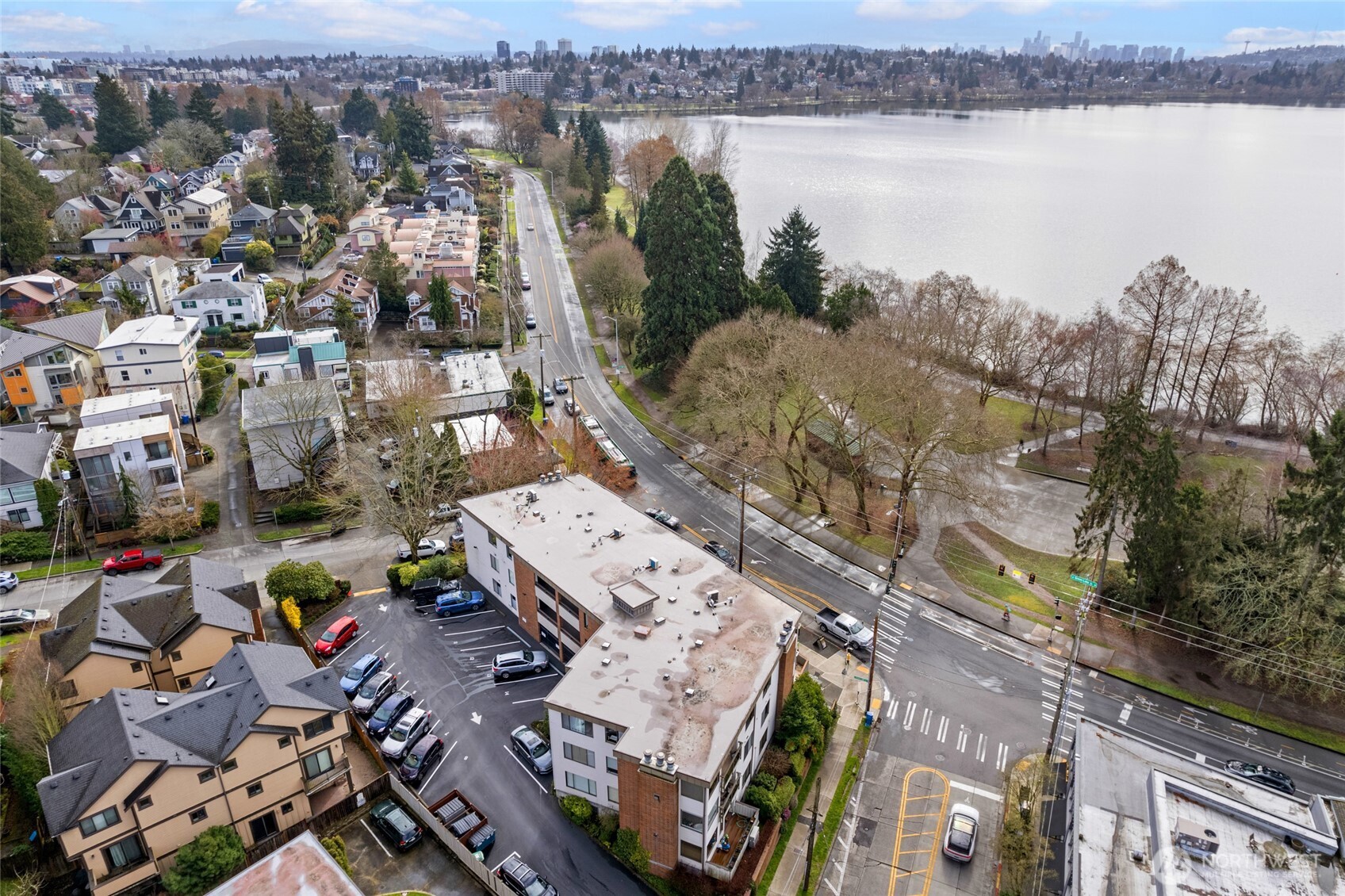 7850 Green Lake Drive N Unit: 101