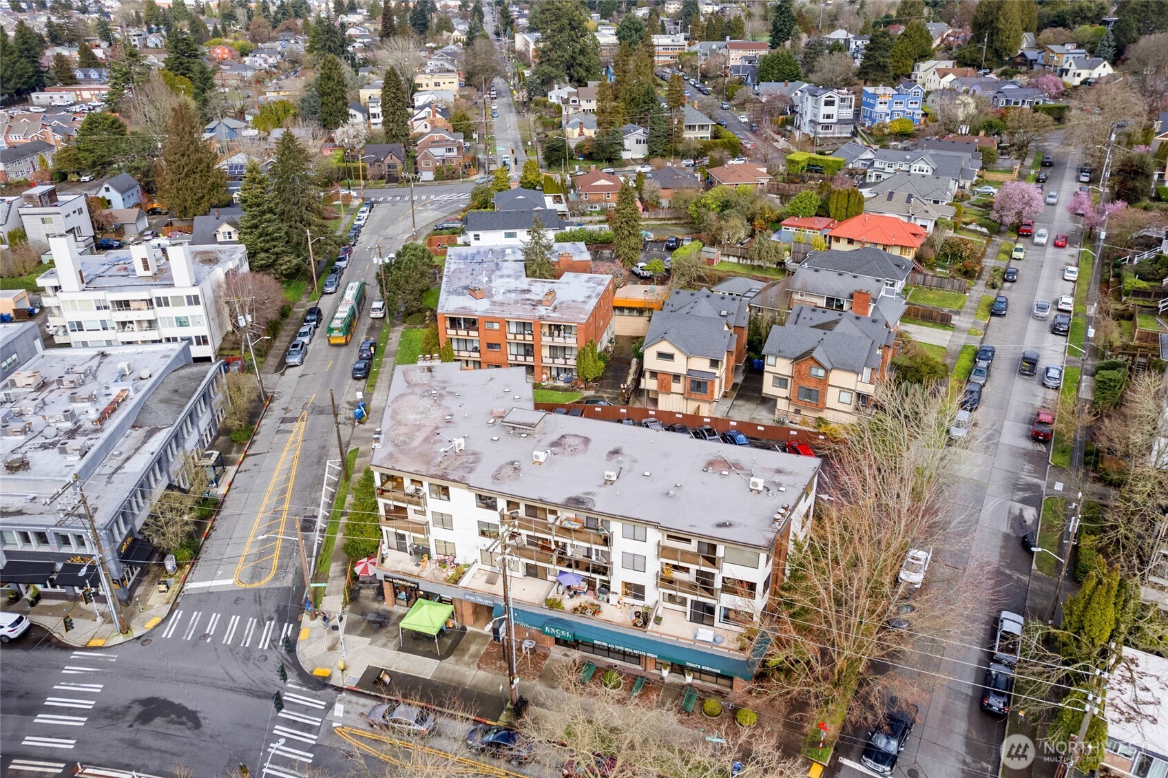 7850 Green Lake Drive N Unit: 101