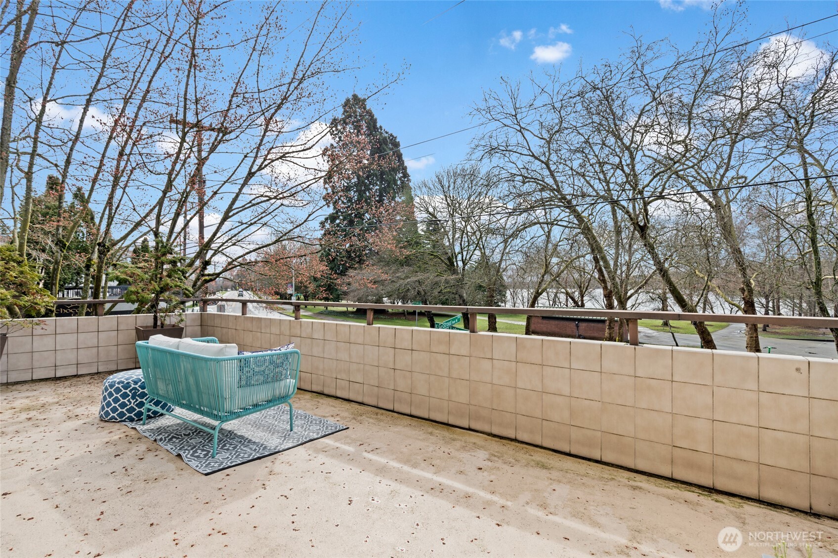 7850 Green Lake Drive N Unit: 101