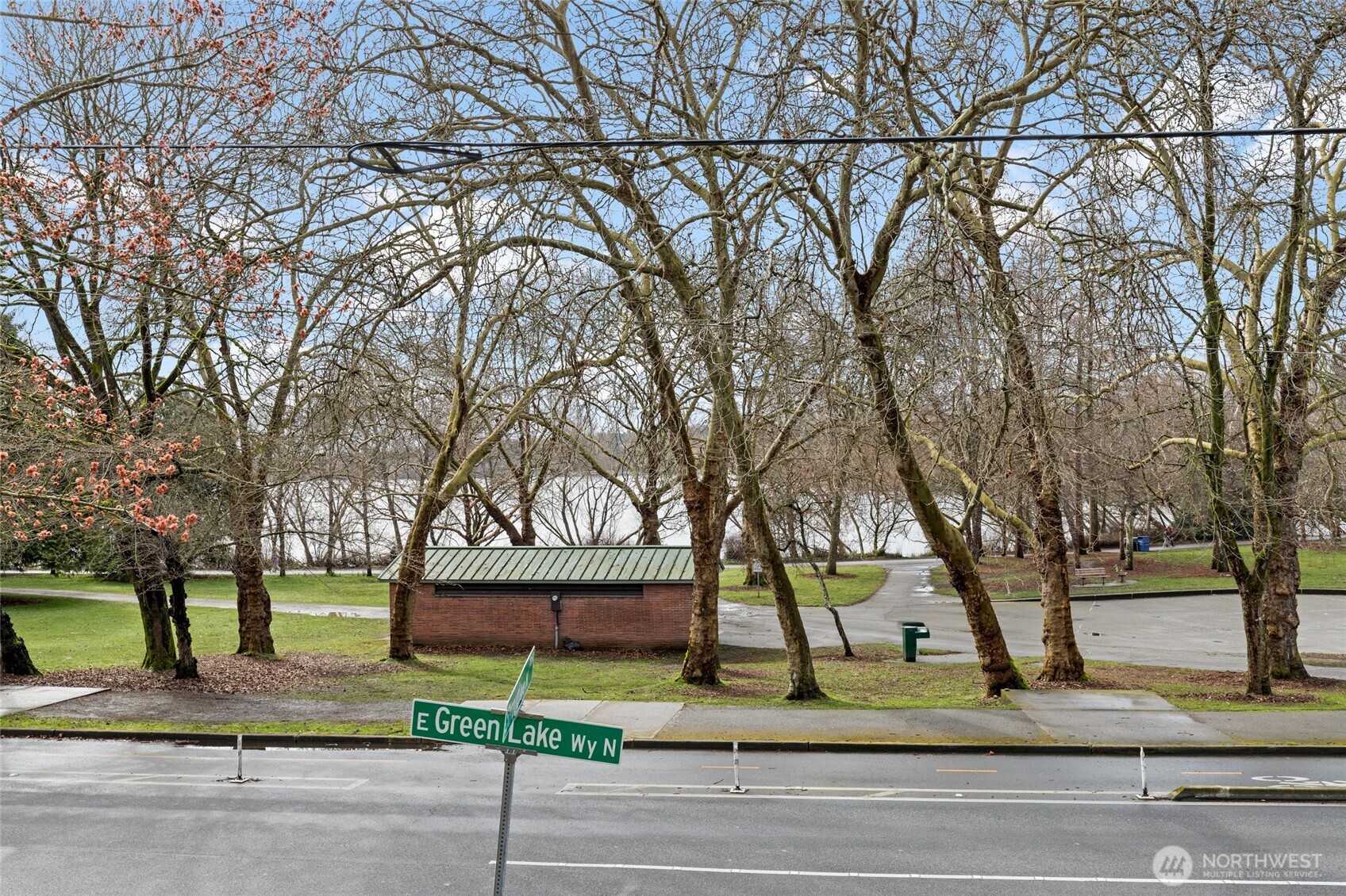 7850 Green Lake Drive N Unit: 101