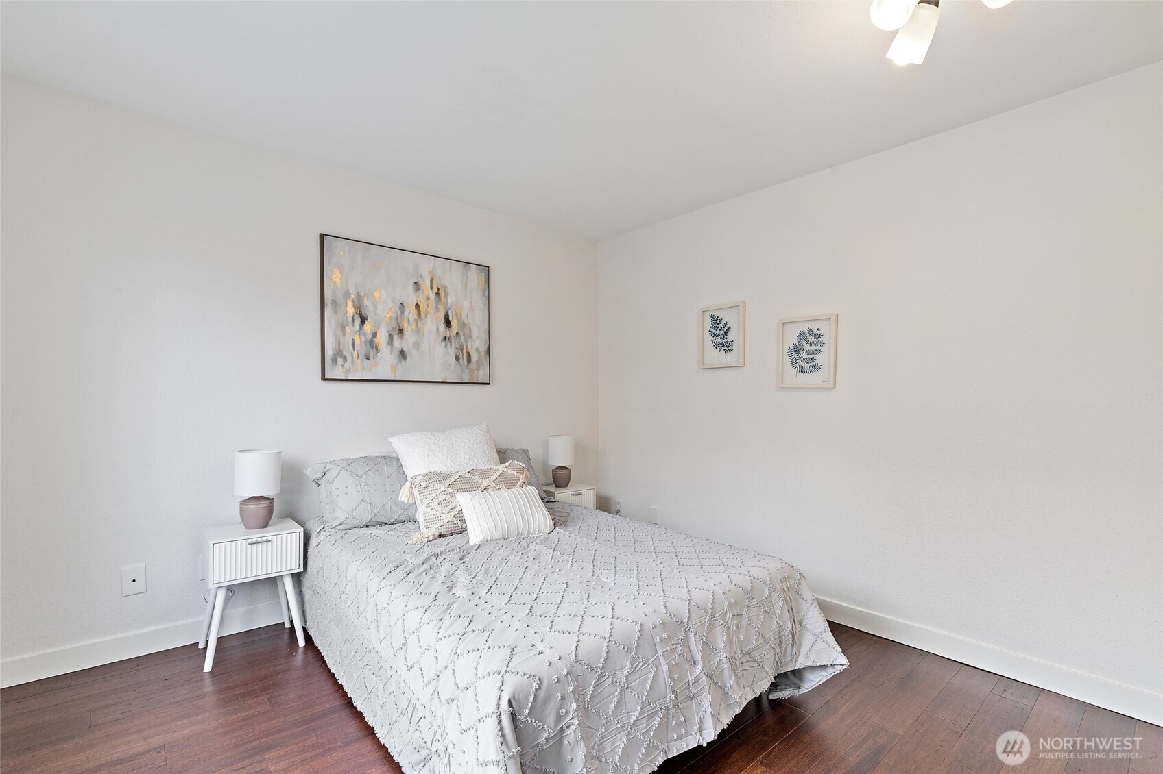 7850 Green Lake Drive N Unit: 101