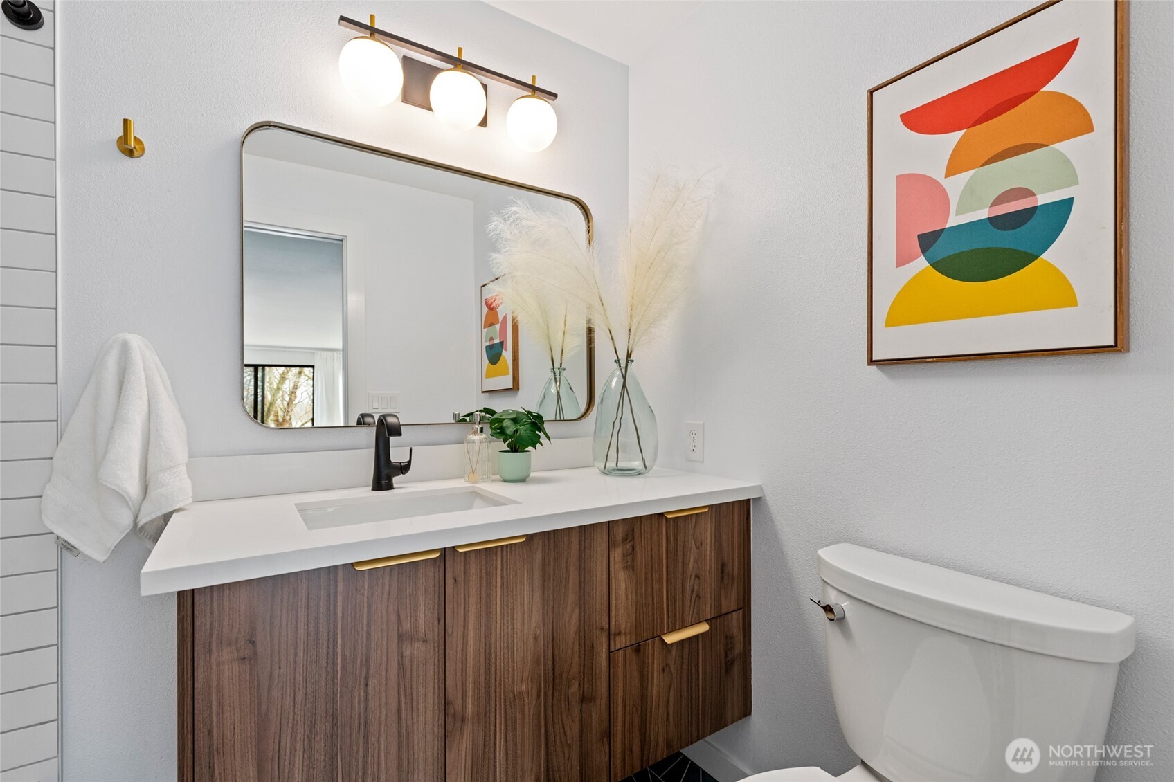 7850 Green Lake Drive N Unit: 101