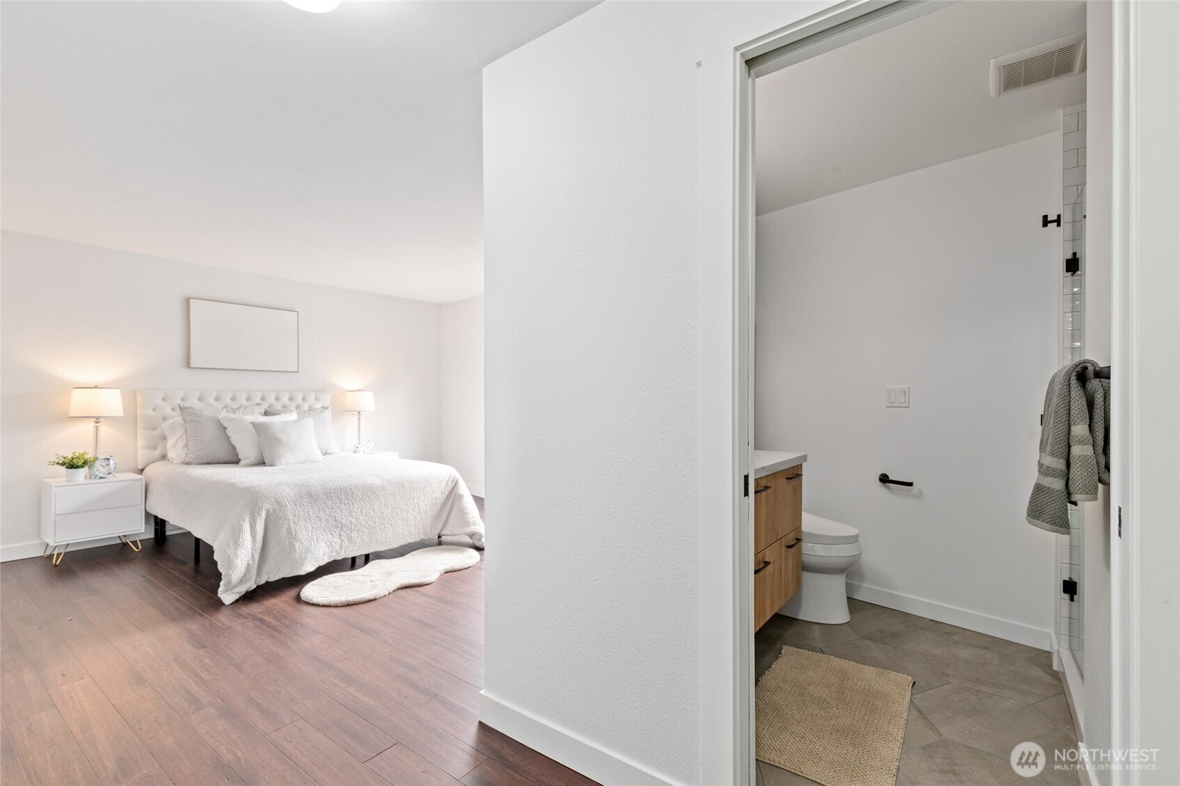 7850 Green Lake Drive N Unit: 101