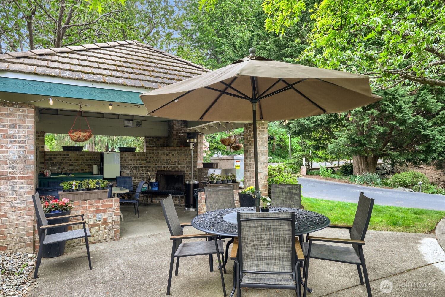 603 7th Avenue N Unit: A201
