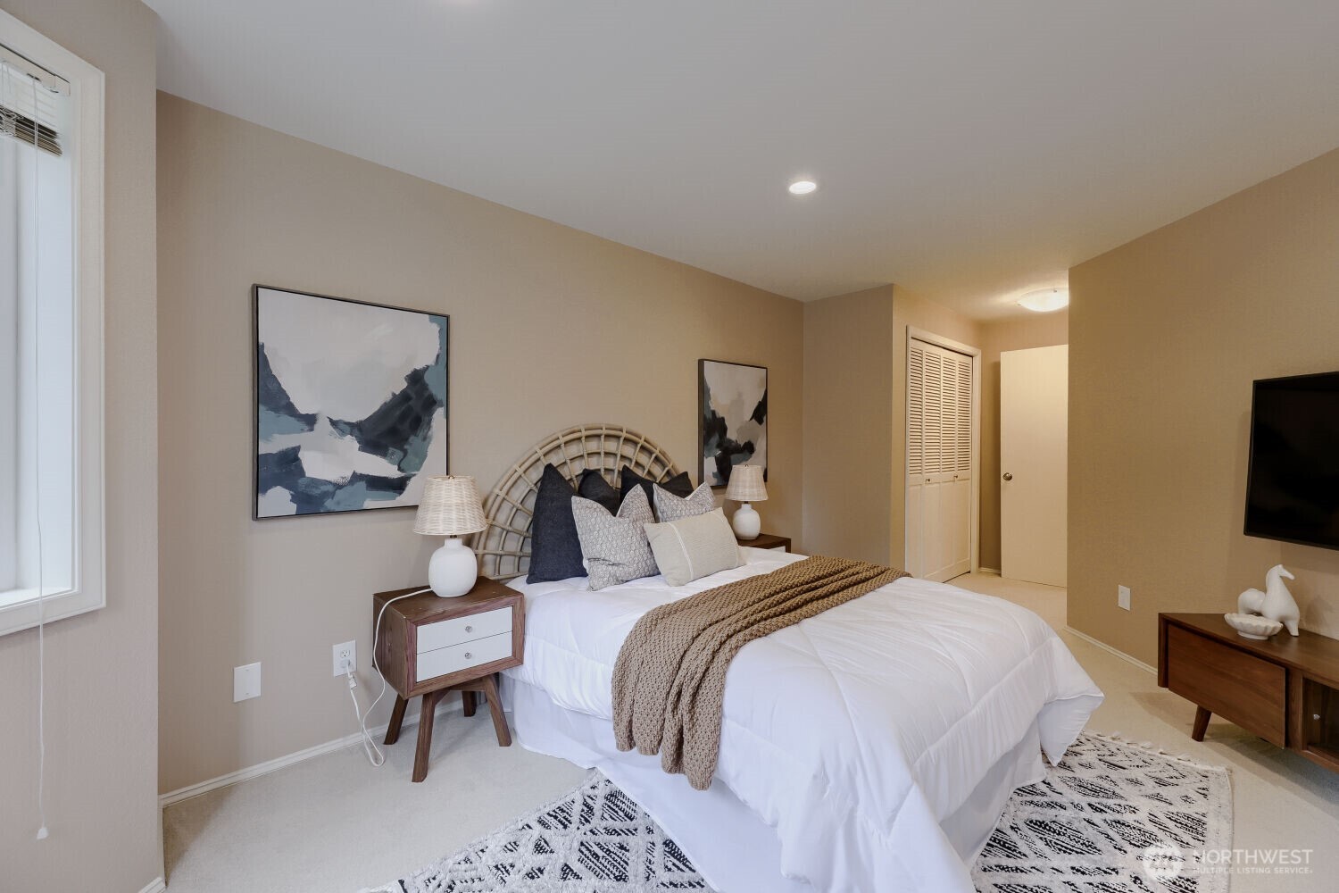 603 7th Avenue N Unit: A201