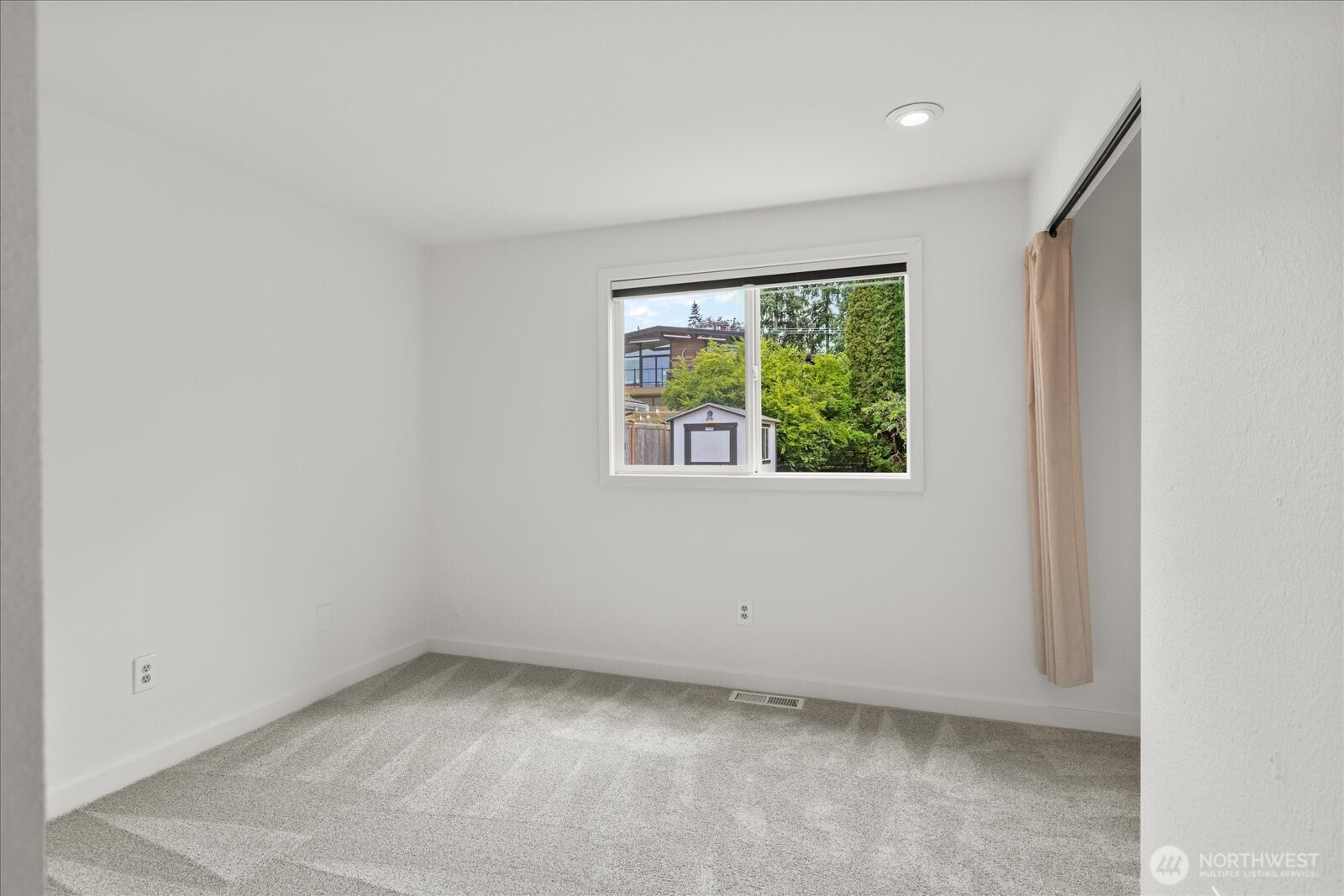 18015 Homeview Drive