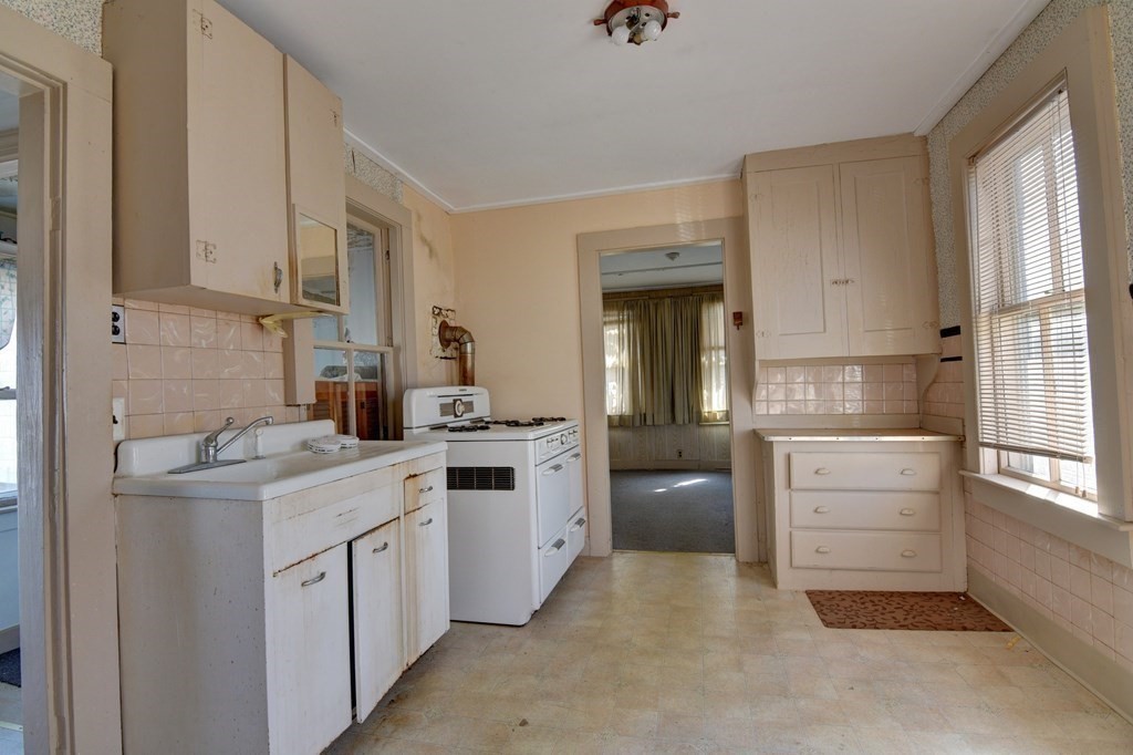 49 Vinedale Rd