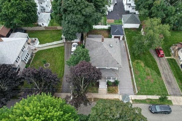 15 Dunbarton Rd