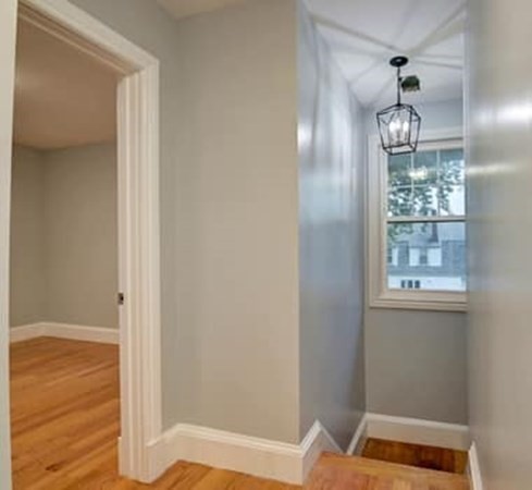 15 Dunbarton Rd