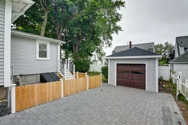 15 Dunbarton Rd