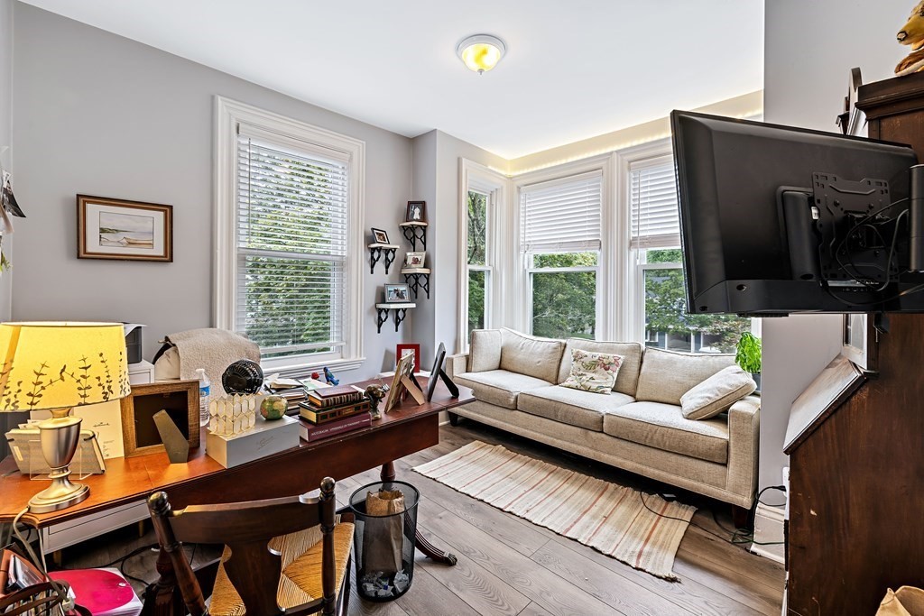 50 Maple St