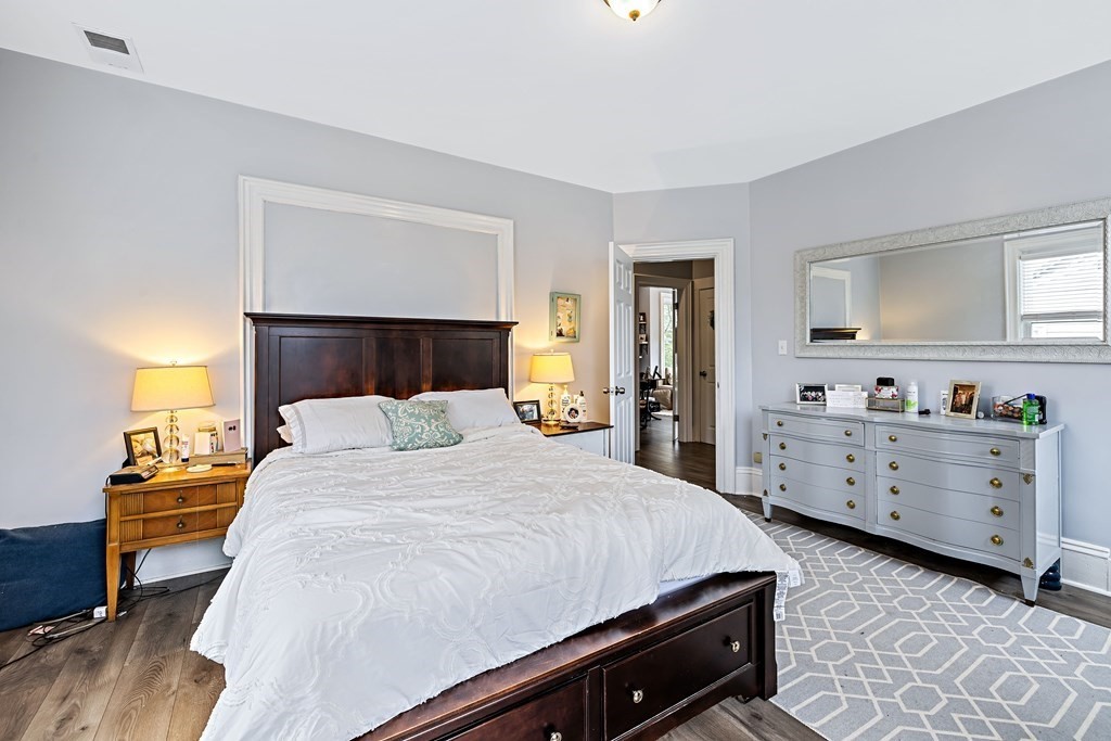 50 Maple St