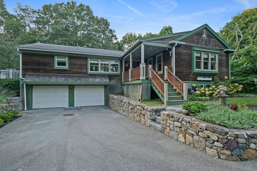 83 Fort Hill St