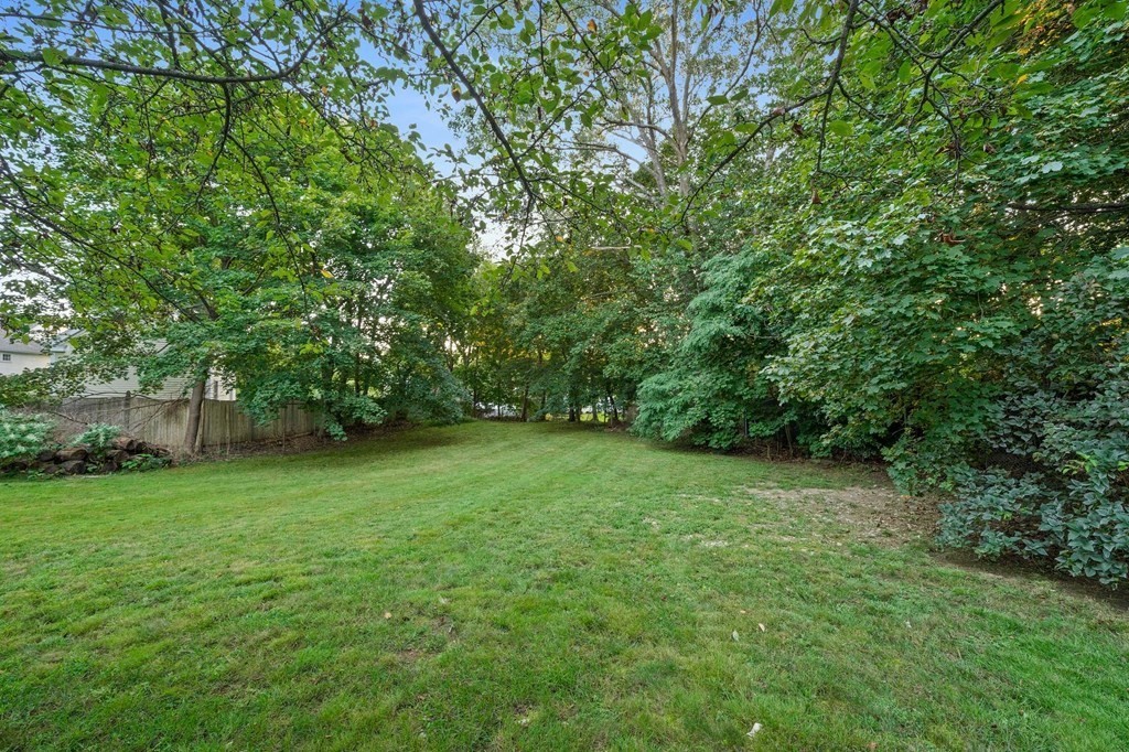 83 Fort Hill St